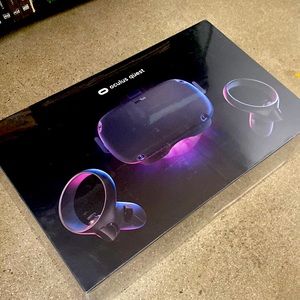 Oculus Quest Original- Sealed in Box